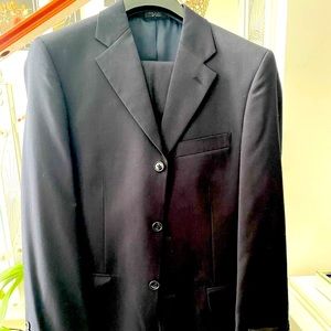 Suit new with tags navy suit